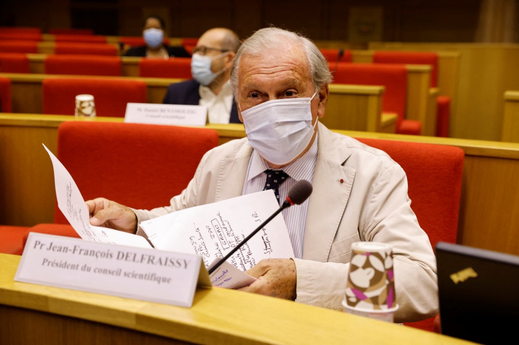 法國政府的COVID-19政策首席醫療顧問戴佛西(Jean-François Delfraissy)。(AFP)