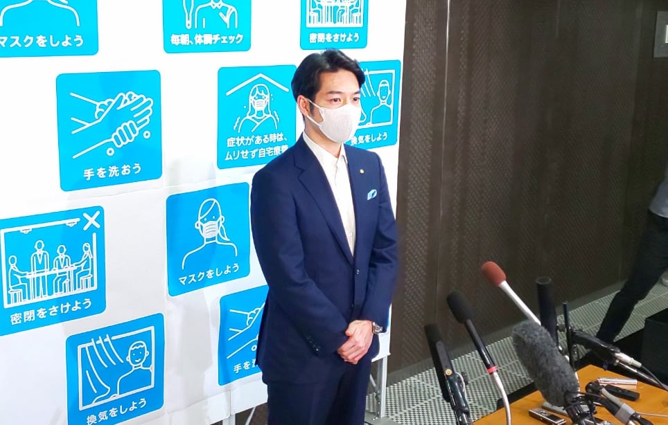 北海道知事鈴木直道。(圖/鈴木直道臉書)