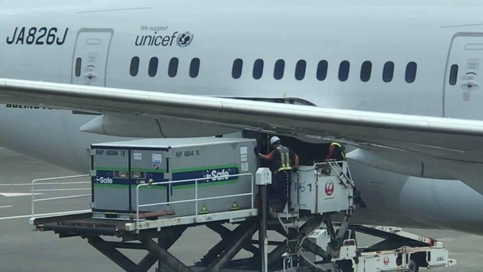 日本援台第三批般疫苗啟程。（謝長廷臉書）