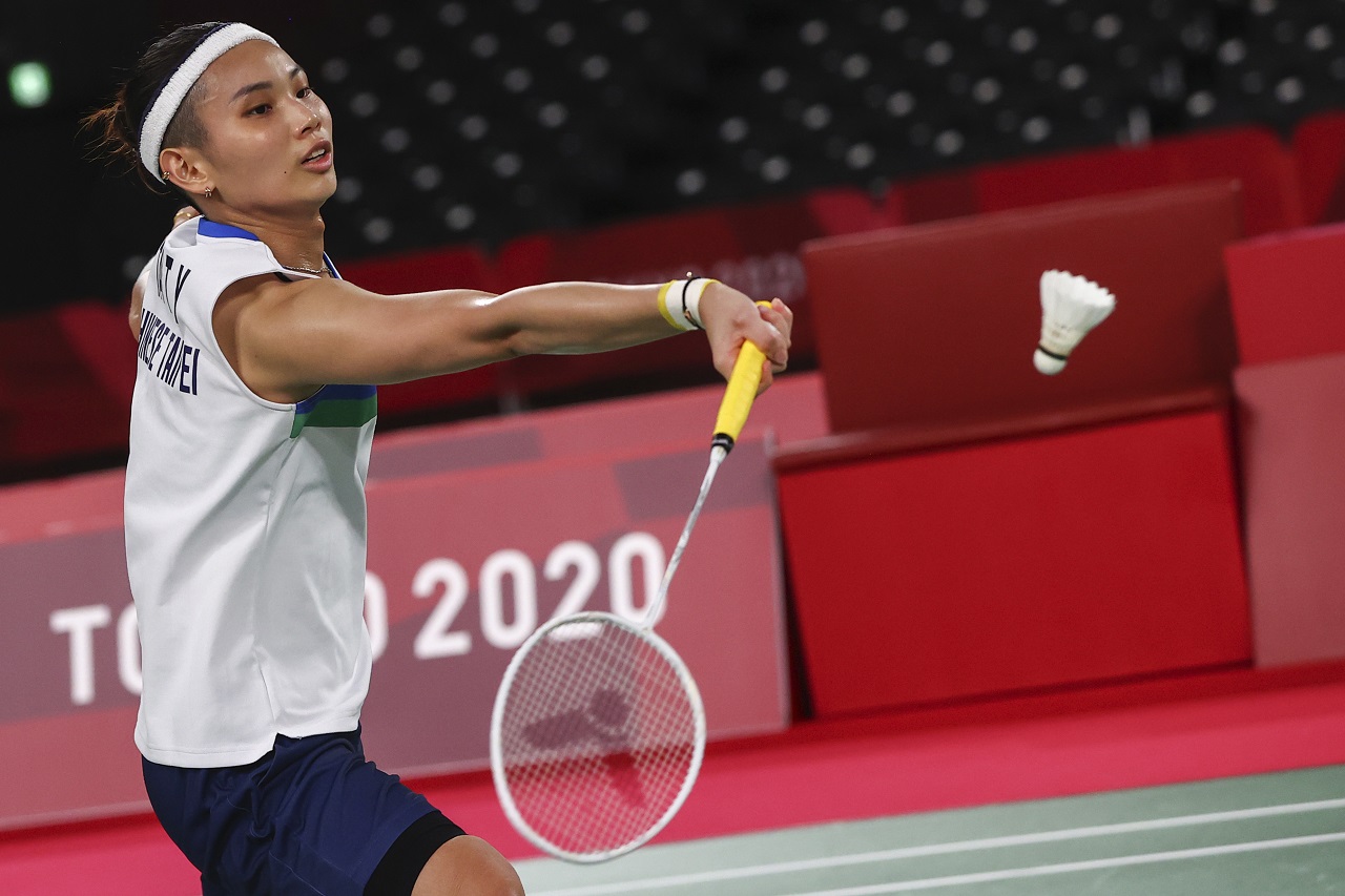 羽球球后戴資穎於30日東奧羽球女單8強賽以2:1守住關鍵勝利，挺進4強決賽，再度寫下個人奧運最佳成績。(路透社/達志影像)