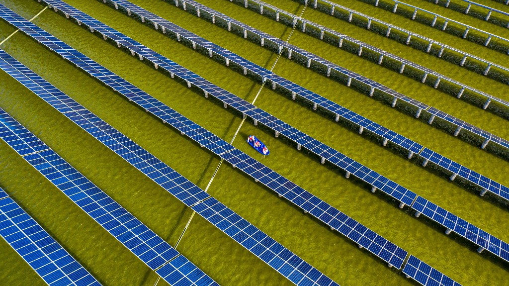 江蘇省海安市的太陽能發電站。(AFP)