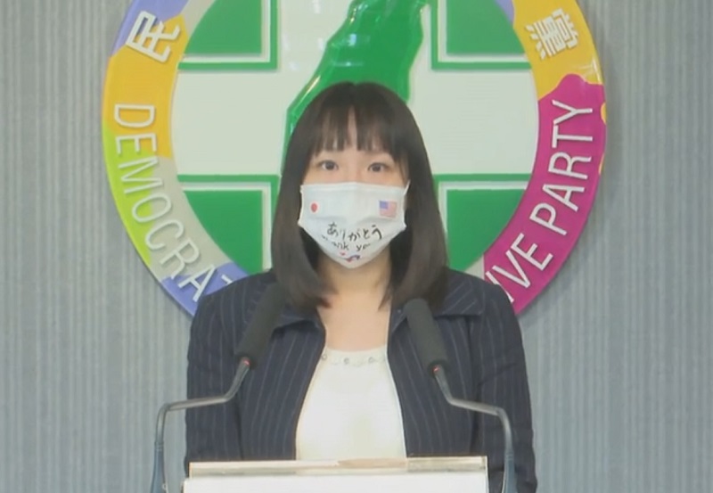 民進黨發言人謝佩芬4日表示，中共現有體制下，中國社會民族主義高漲，形成寧左勿右的氛圍，導致各種網路霸凌與不理性行為的出現，民進黨均無法認同。(圖擷自民進黨臉書)