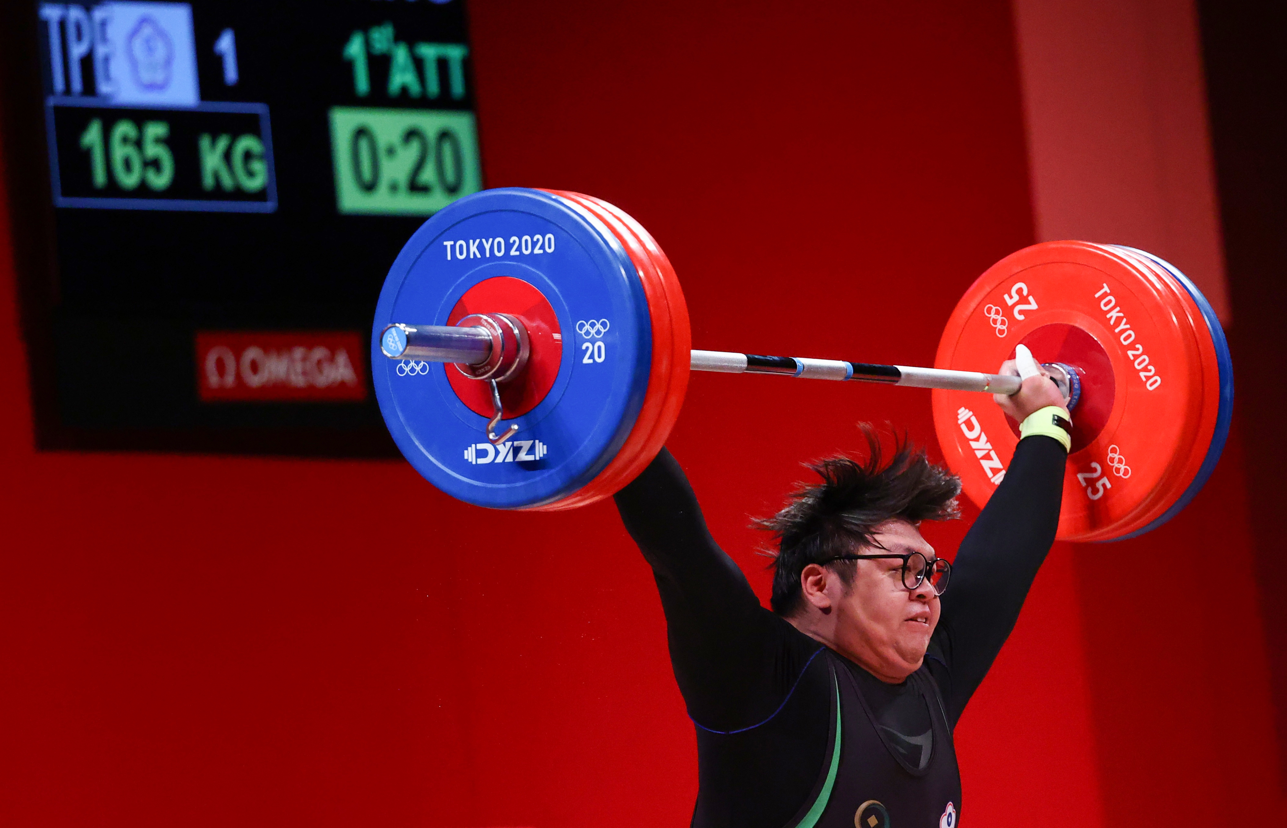 台灣男子無限量級舉重選手謝昀庭。 (RT/達志影像)