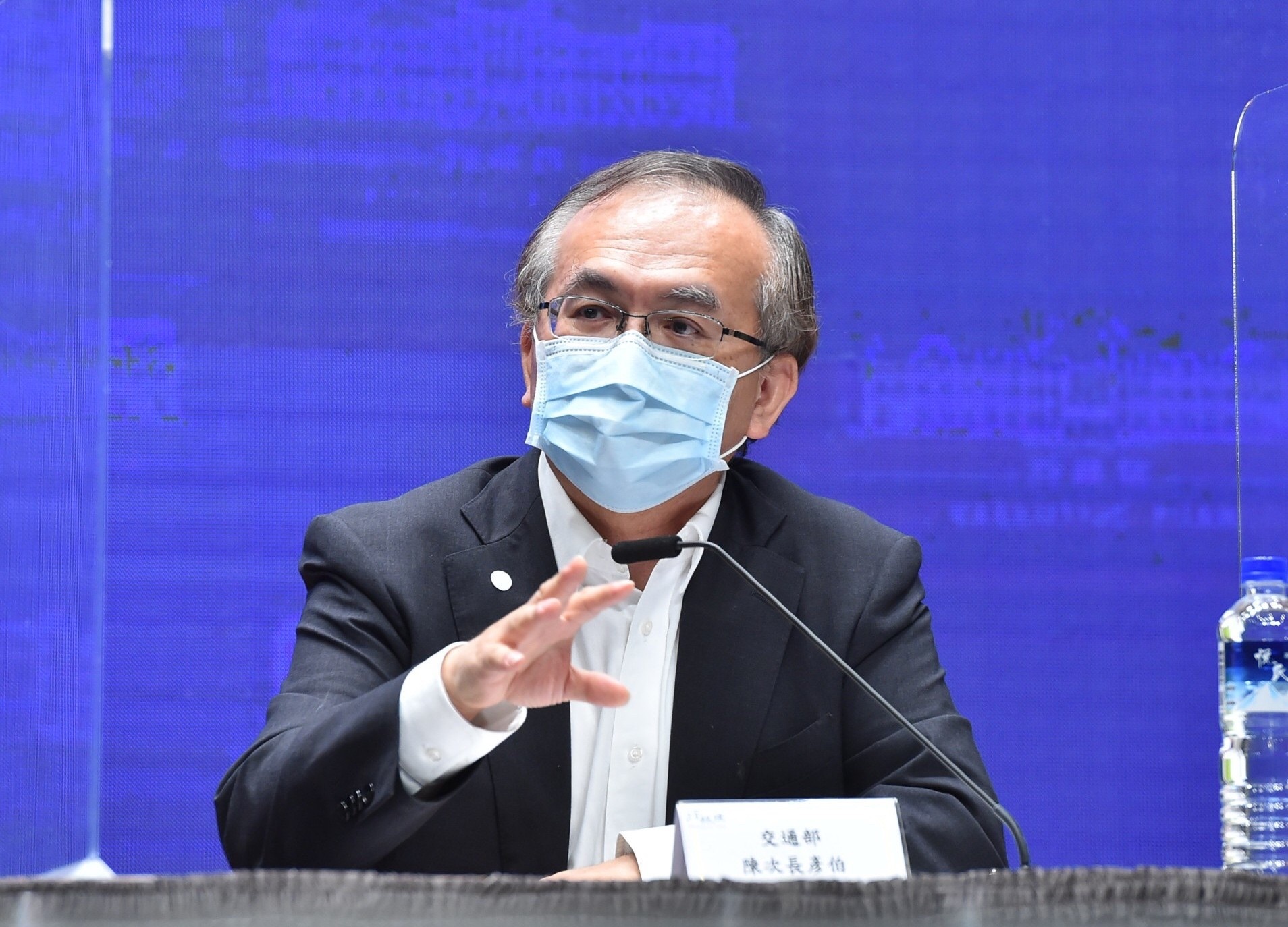 交通部次長陳彥伯表示，隨著國境開放，觀光局將研擬相關方案，以既有預算刺激國旅、吸引國際觀光旅來台。(行政院提供)