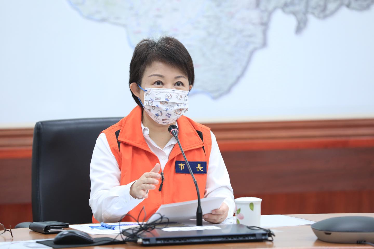 台中市長盧秀燕呼籲蔡英文總統召開國安會議，組成專案小組營救被騙到柬埔寨的國人。(圖：盧秀燕臉書)