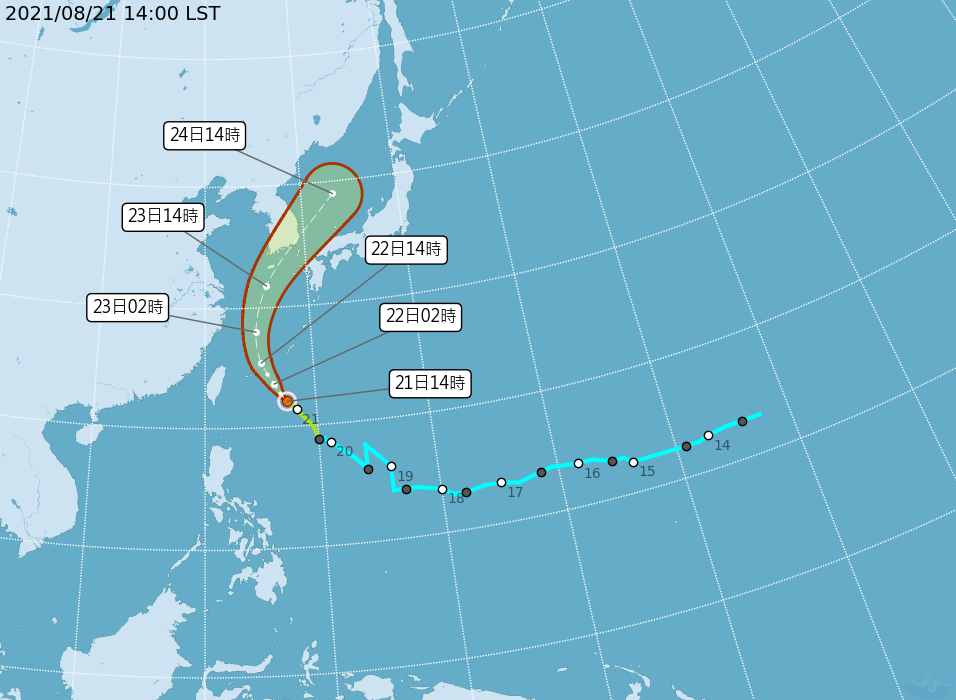 中央氣象局21日表示，輕度颱風奧麥斯明天最接近台灣，外圍雲系將讓東半部有短暫陣雨。(圖：中央氣象局)