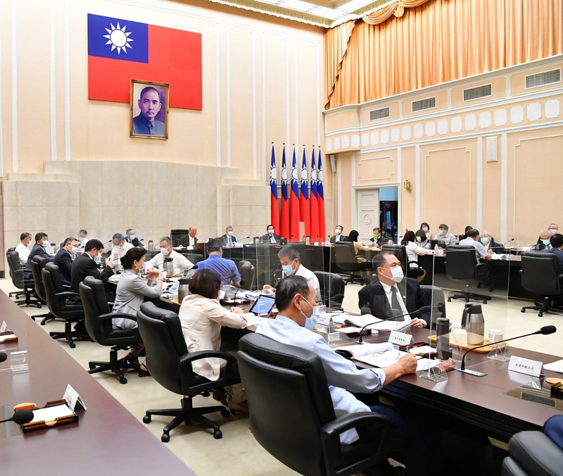 行政院院會9日通過生技醫藥產業發展條例草案，力拚年底三讀通過，明年上路。（行政院提供） (圖：中央社)
