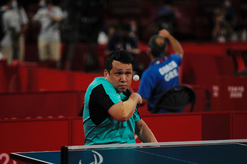 東京帕運台灣代表團選手25日展開賽事，台灣桌球選手程銘志（圖）在男子TT5級單打小組賽率先亮相，以3比1擊敗比利時選手布蘭德斯，後續將爭取分組前2、挺進8強機會。（體育署提供） (圖：中央社)