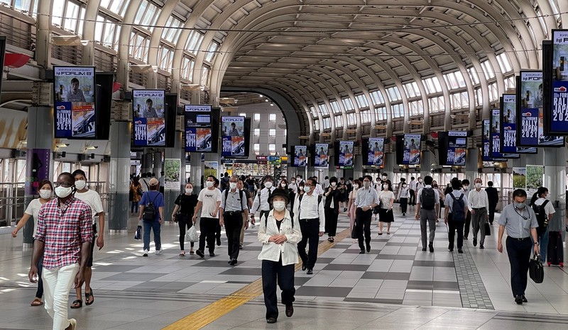 日本9月底可望解除COVID-19「緊急事態宣言」。圖為東京品川車站。(資料照/圖：中央社)