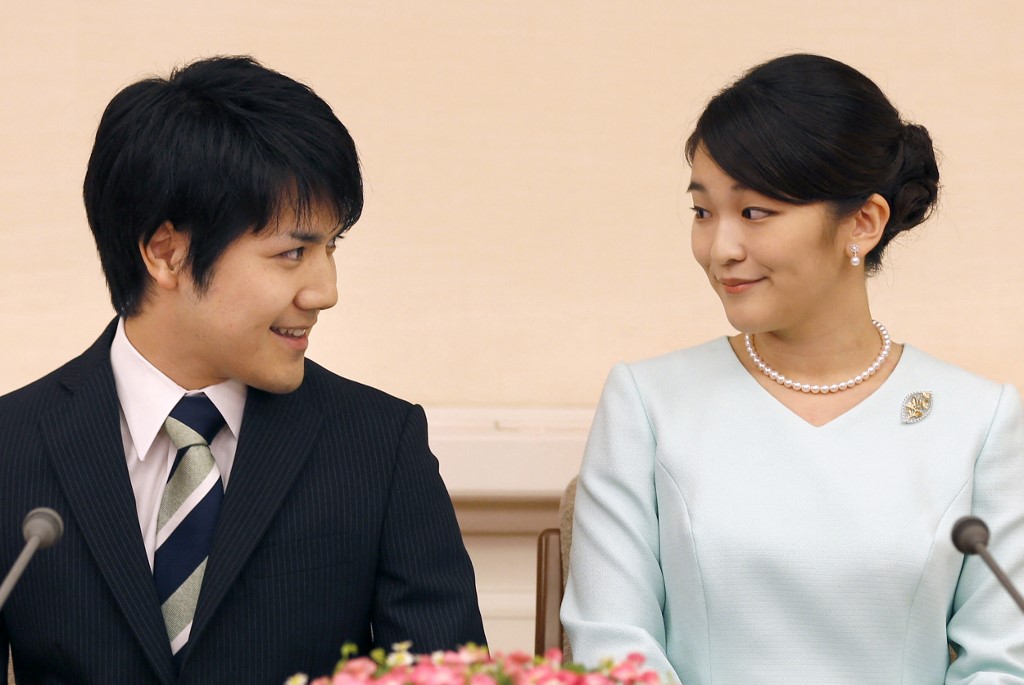 有情人終成眷屬，  日本真子公主與小室將在26日結婚。 (AFP/檔案照片)