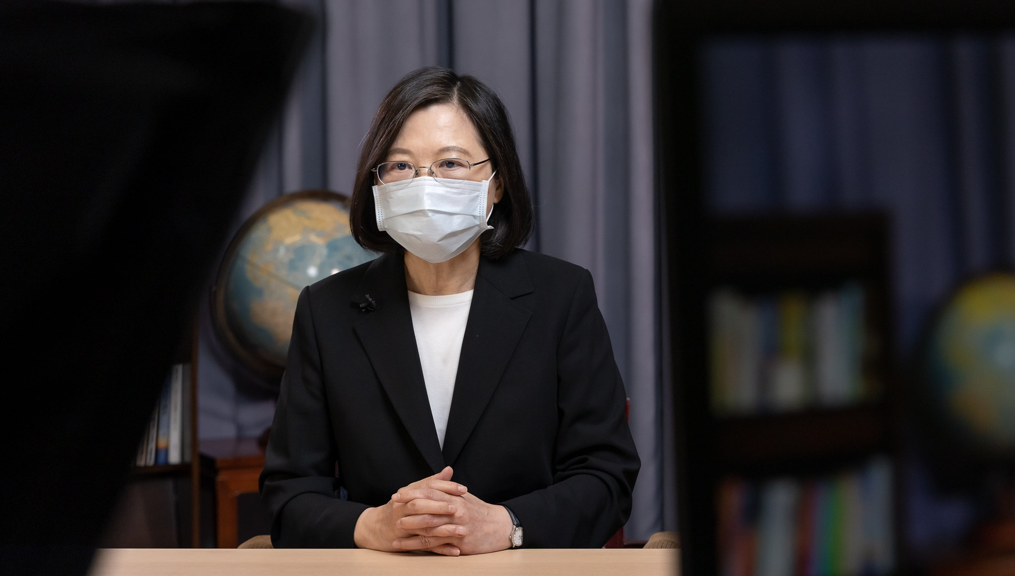 蔡英文總統以錄影方式為「九三軍人節表揚大會」致詞，表示國軍參與防疫、防救災任務，是國人最安心支柱。(總統府提供)