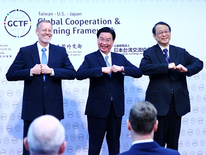 全球合作暨訓練架構(GCTF)合作領域逐漸擴大，已成為各國交流全球關注議題的平台。圖為2020年GCTF成立5週年記者會，台、美、日共同發表聯合聲明 (央廣檔案/記者王照坤 攝)
