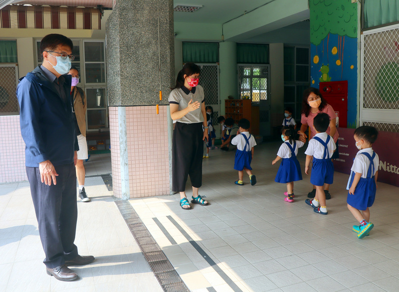 桃園、高雄宣布公私立幼兒園延至14日開學，教育部5日表示予以尊重。(示意圖/高雄市教育局提供)