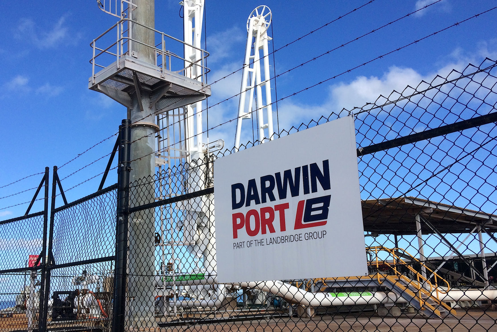澳洲達爾文港（Darwin Port）遭中資嵐橋集團租用卻無法撤銷租用權，讓澳洲國防部相當擔心。(路透社/達志影像)