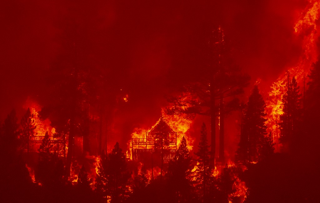 美國加州從2021年8月14日開始的卡爾多山林大火(Caldor fire) (AFP)