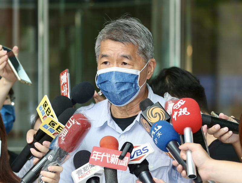 國民黨主席候選人張亞中建請選監委員會調查自己的行為是否「紅統」或「主張亡黨」。(資料照/圖：中央社)