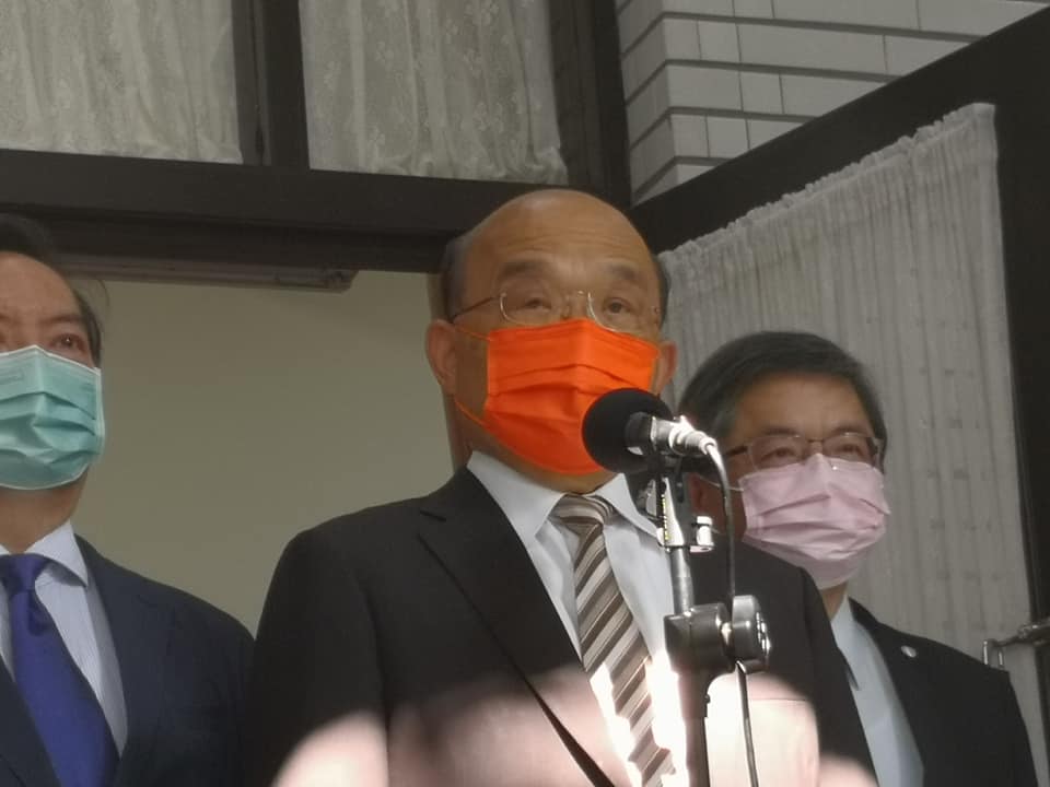 行政院長蘇貞昌今天(22日)赴立法院專案報告疫苗接種、整備相關事宜（劉玉秋攝）