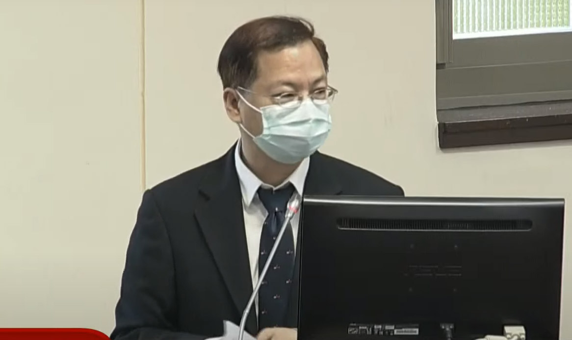 國發會主委龔明鑫30日於立法院經濟委員會答詢時指出，他樂觀認為今年經濟成長率可以超過6%。(翻攝自立法院國會頻道)
