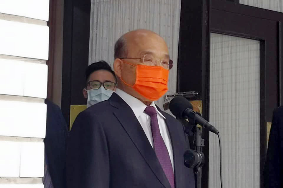 國民黨立院黨團祭出焦土戰杯葛議事，行政院長蘇貞昌對此表示，國民黨讓政府空轉，連其他在野黨都不能行使質詢權利，並非人民所樂見。（劉玉秋攝）