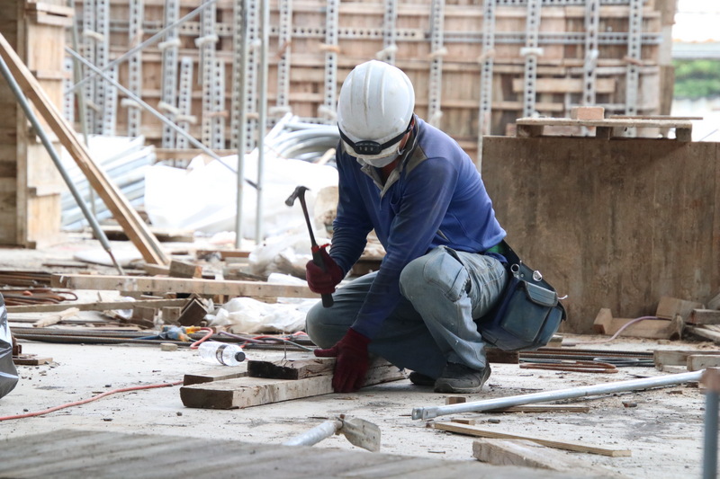 圖為勞工工作情形。 (圖：中央社)