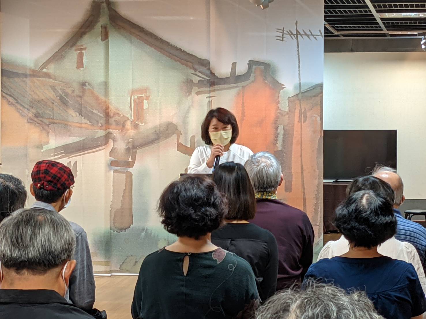 國美館「席德進逝世40週年紀念展巡迴首站於嘉義市開幕，嘉義市長黃敏惠表達歡迎與支持。(國美館提供)