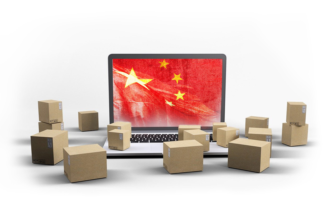 美國郵政管理局(USPS)一度宣布暫停接收來自中國和香港的包裹，不僅是物流上的調整，背後更有著美中貿易戰的深層次影響。（圖：Pixabay）