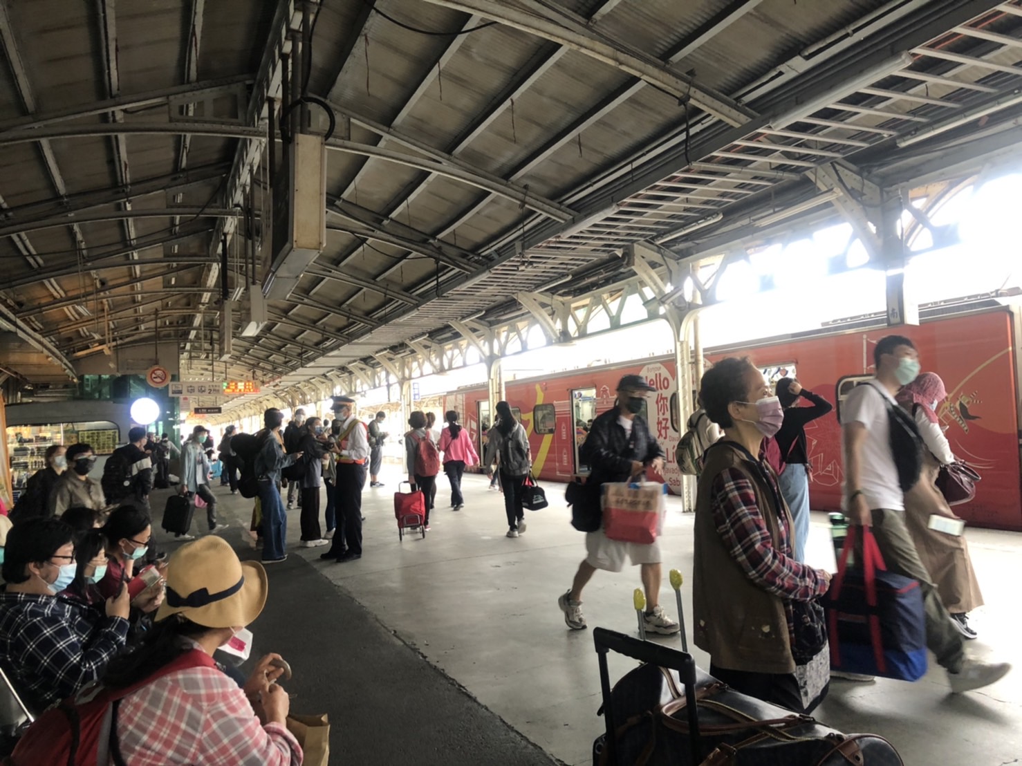 南高屏地區預計於7月推出全區通勤月票新台幣999元。(RTI)