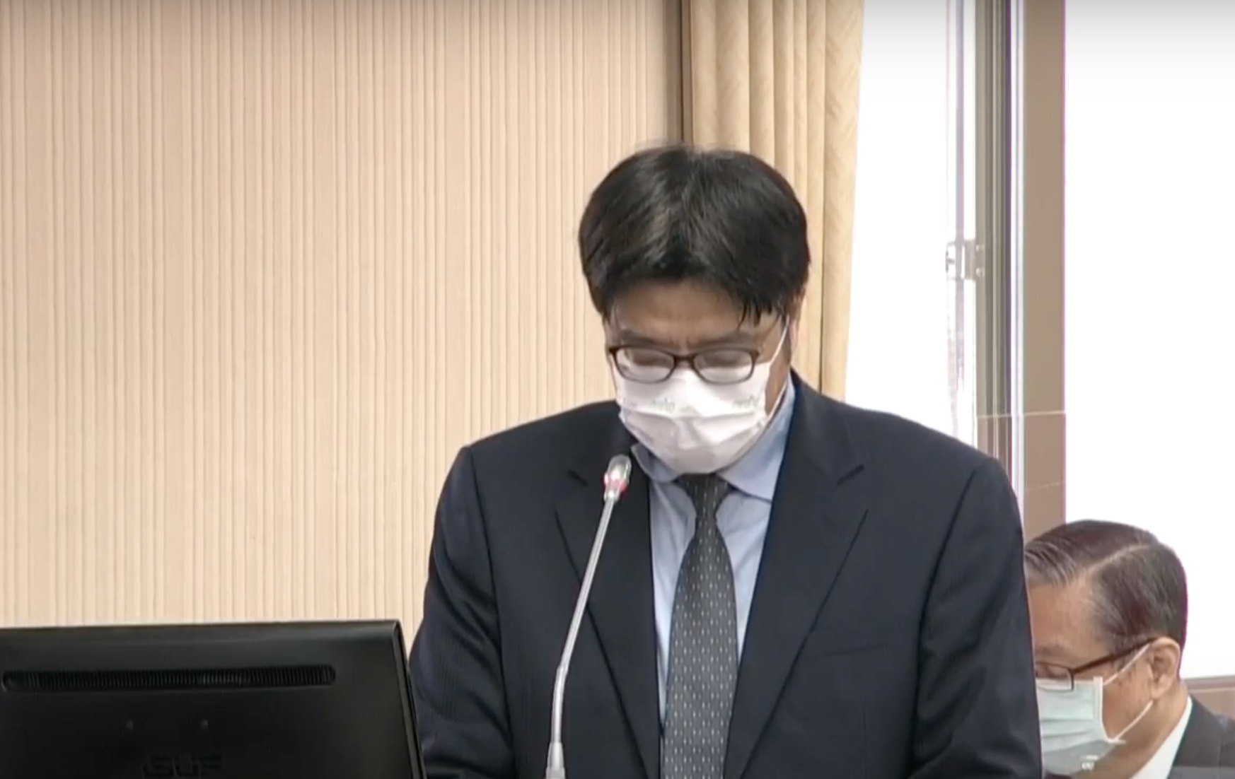 陸委會副主委邱垂正6日赴立法院內政委員會備詢。(林詠青攝)