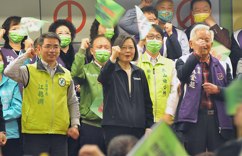 蔡英文總統9日表示，唯有公投「4個不同意」，台灣才能像注射疫苗後有保護力，也才能在國際上走出去。(圖：中央社)