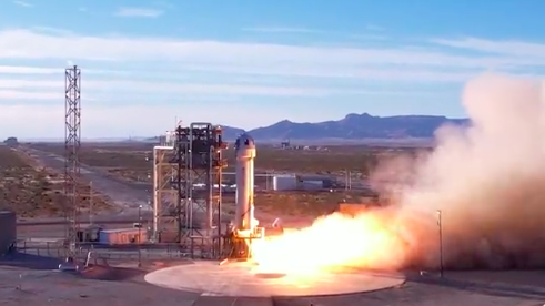 New Shepard太空船升空畫面。（Twitter@Blue Origin)