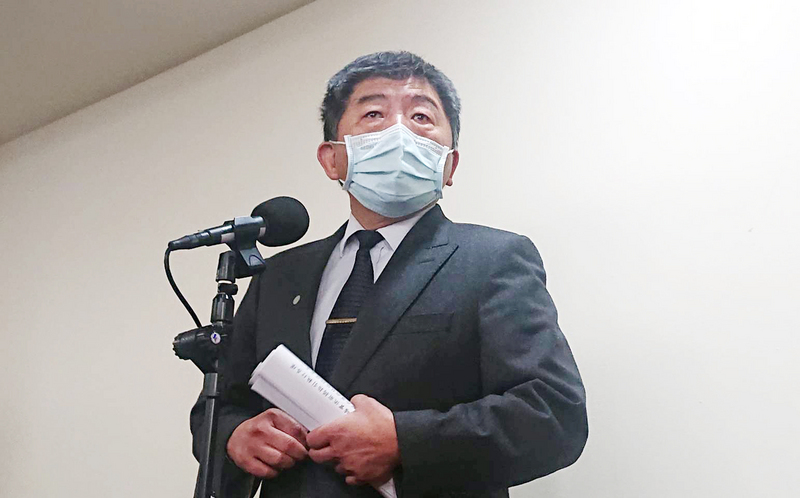 中央流行疫情指揮中心指揮官陳時中（圖）在立法院受訪。 (資料照片／中央社)