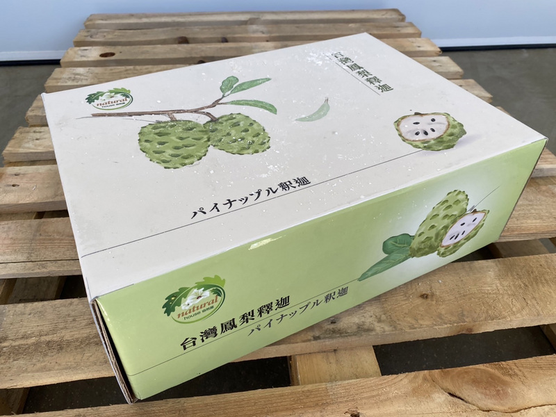 農委會國際處14日表示，15日下午首批約1公噸的冷凍鳳梨釋迦將空運外銷日本，在日本將以自然屋品牌名提供當地消費者網購。(圖：中央社)