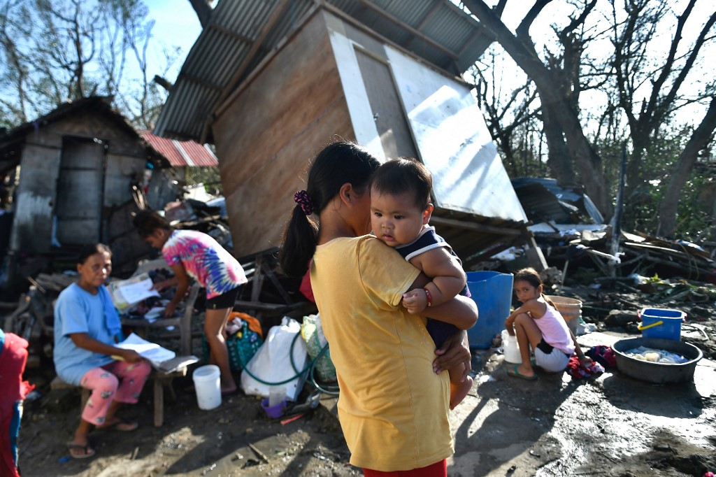 今年侵襲菲律賓的最強颱風雷伊(Typhoon Rai)，所造成的死亡人數不斷攀升，並在20日達到375人。(AFP)