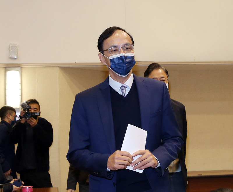 國民黨主席朱立倫15日表示，國民黨捍衛中華民國、以台灣利益為優先，國民黨的立委也是如此。(資料照/圖：中央社)