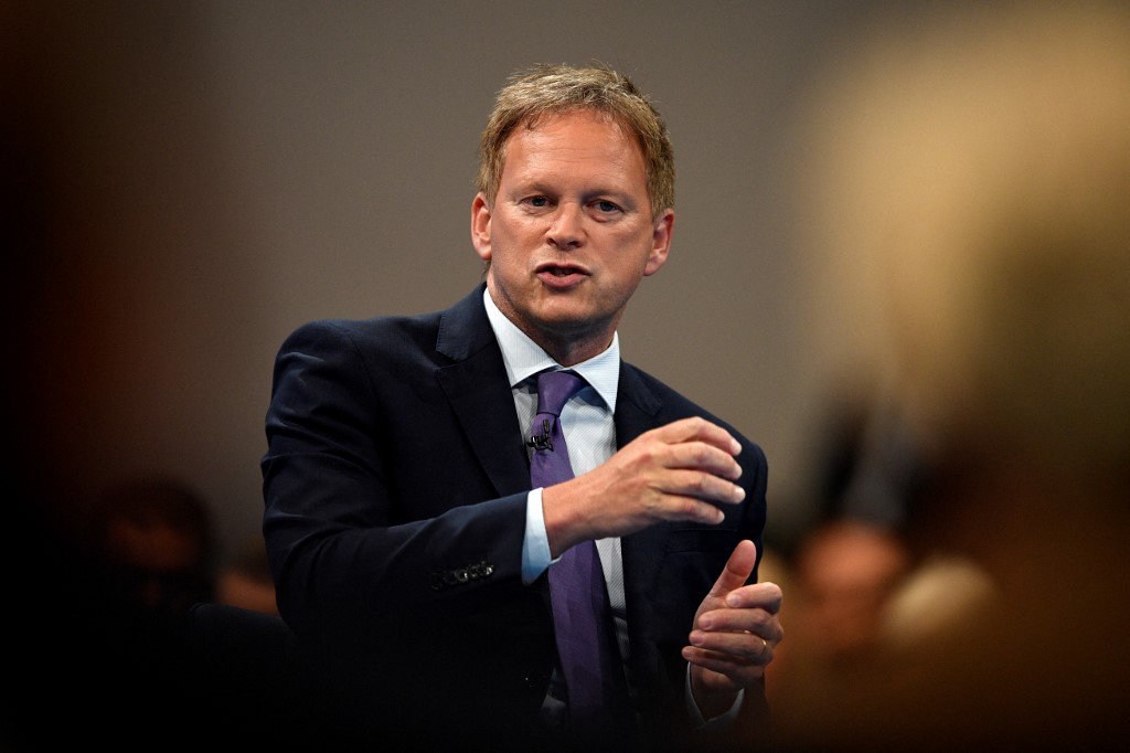 英國商業大臣夏普斯(Grant Shapps)。(AFP)