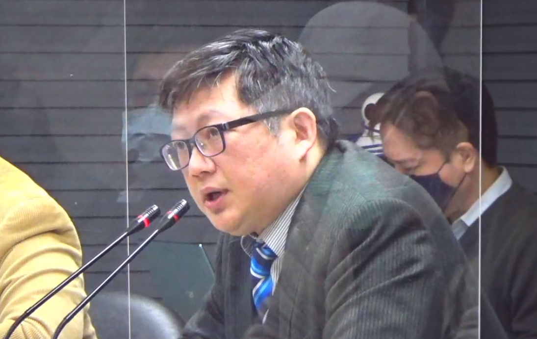 國防安全研究院網路安全與決策推演研究所助理研究員曾怡碩指出，中共網路輿論戰多借力使力 利用台灣多元言論進行分化。(國家政策研究基金會直播畫面)