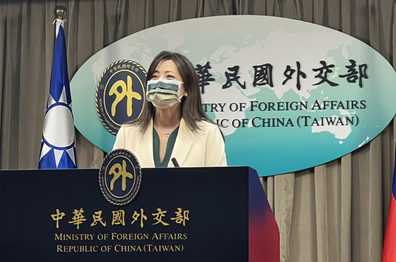 北京冬奧組委會發言人嚴家蓉17日在記者會聲稱「台灣是中國不可分割的一部份」，外交部18日嚴正駁斥嚴家蓉的說法是不實陳述。(圖：中央社)