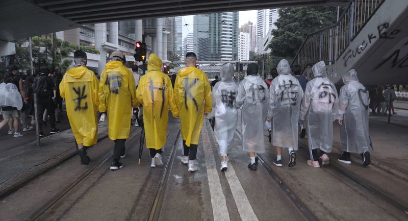 紀錄片《時代革命》拍下 2019 年香港民眾爭取民主自治的抗爭運動。（時代革命提供）