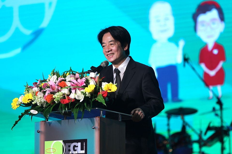 余登發、余陳月瑛紀念音樂會6日在高雄橋頭區舉行，副總統賴清德出席，並呼籲保護台灣民主和主權。( 賴清德臉書)