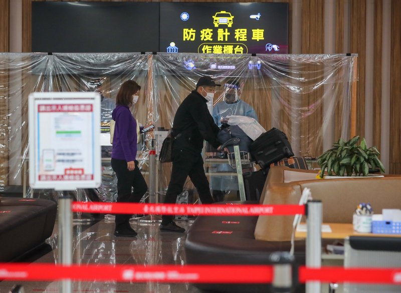 邊境鬆綁政策方向時程？ 指揮中心下午說明 (圖：中央社)