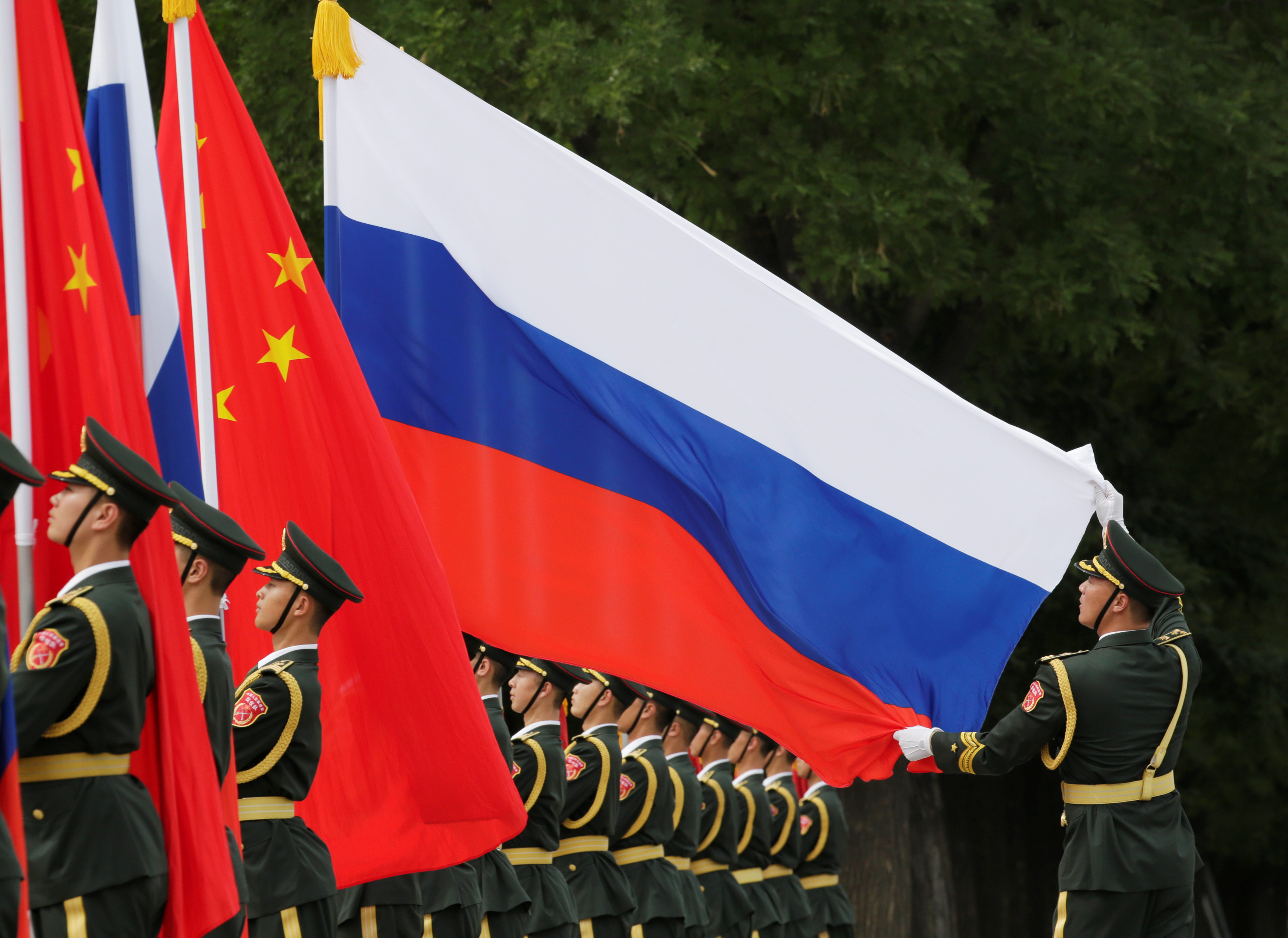 美情報：中國對俄經濟軍事支援，影響西方制裁。(路透社/達志影像)