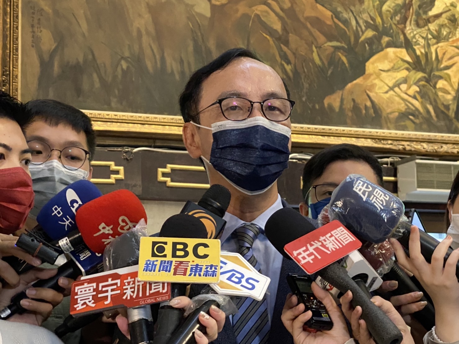 國民黨主席朱立倫18日表示，黨中央下定決心，徹底改革中常委選舉制度。(國民黨提供)
