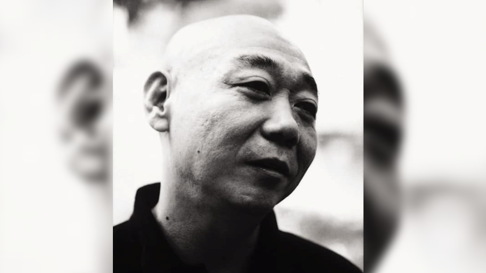 著名舞台劇演員顧寶明19日驚傳因為心肺衰竭，告別人生舞台，享壽71歲。(圖：梁志民臉書)