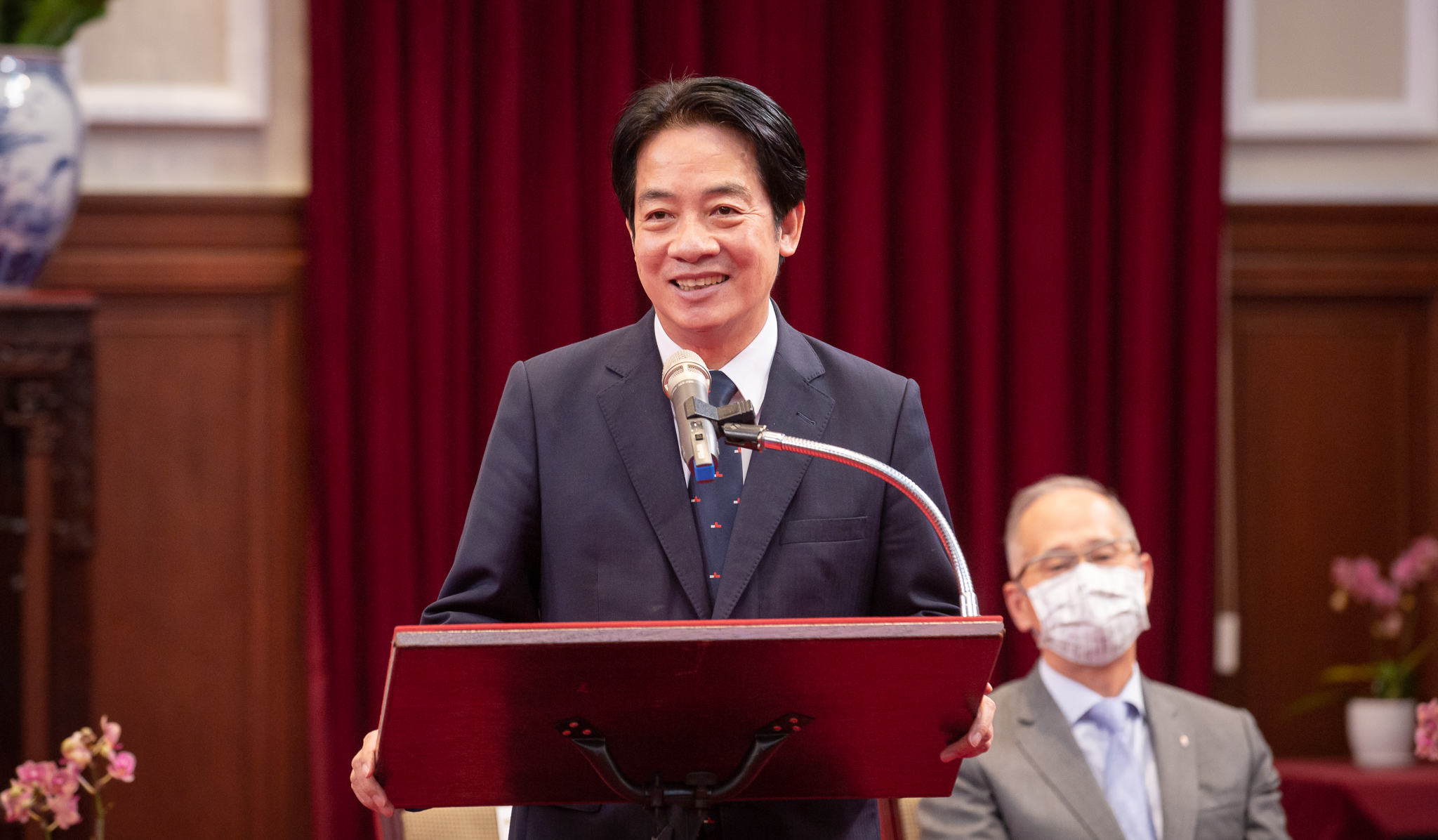 副總統賴清德25日陪同蔡英文總統接見職棒總冠軍中信兄弟隊。(總統府Flickr)