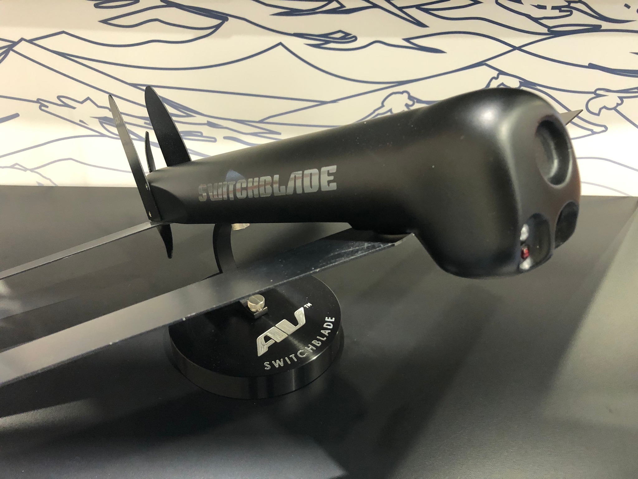 外號為的「彈簧刀」(Switchblade)的變體小型無人機。 (圖:取自AeroVironment臉書)