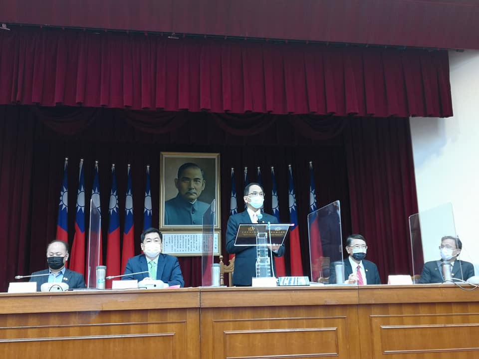 今年雙十國慶焰火，游錫堃：朝強化台灣主體意識概念發想。 (劉玉秋攝)