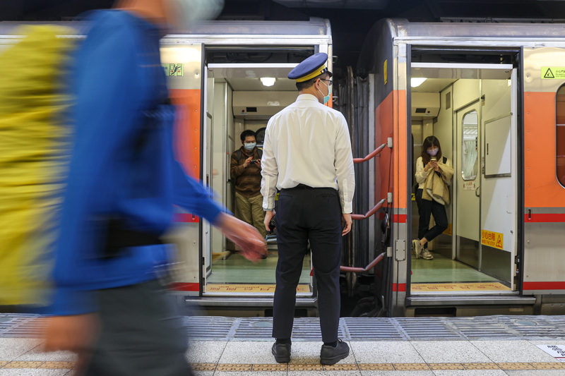 台鐵工會不滿公司化子法逕公告，交通部：加強協商。示意圖。 (圖：中央社)