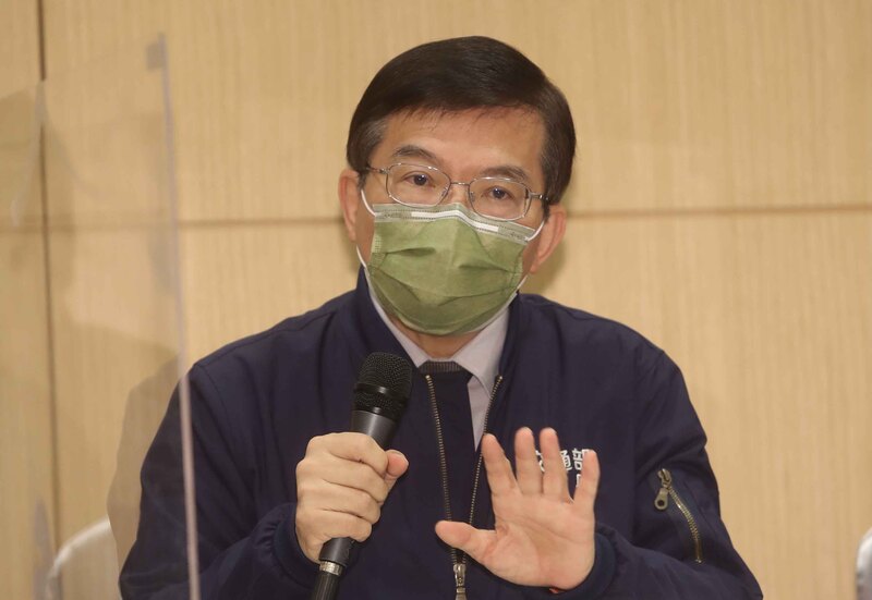 交通部長王國材(圖)26日再度與台鐵工會對談，希望化解五一罷駛危機 ，但雙方並沒有共識 。(資料照片/中央社)