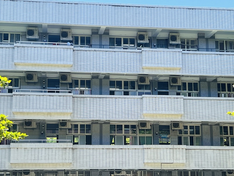 行政院推動「班班有冷氣」政策25日啟動，改善孩童的學習環境。 (資料照片/ 中央社)