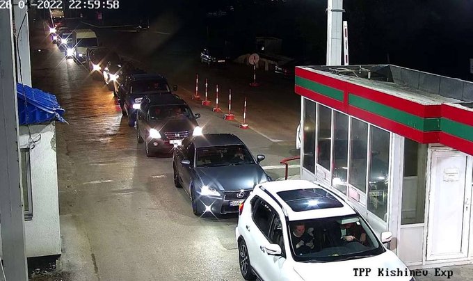 在俄羅斯支持的摩爾多瓦分離地區緊張情勢升高，在聶斯特河沿岸地區(Transnistria)居民擔憂戰事升高，與摩爾多瓦邊境已經開始出現撤退車潮。(Twitter)